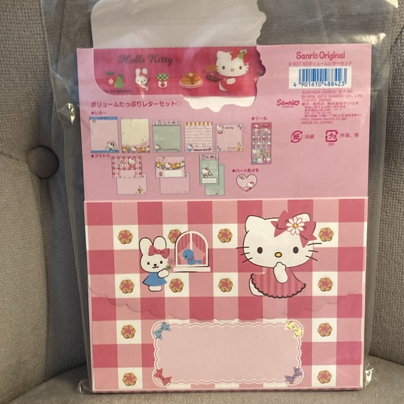 NWT Hello Kitty Sanrio Hello Kitty Letter set - Picture 4 of 4